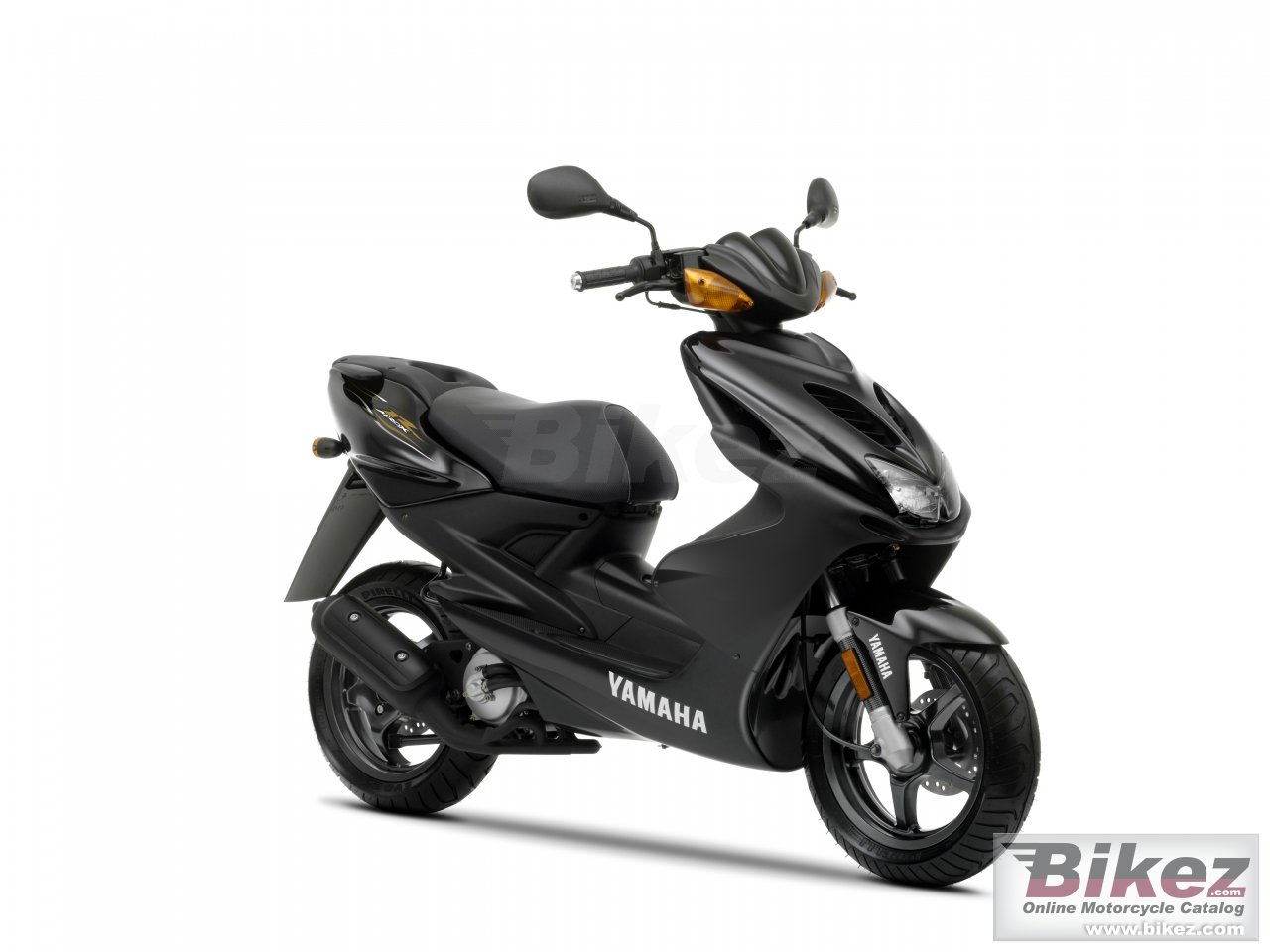 Big Yamaha aerox r picture and wallpaper from Bikez.com